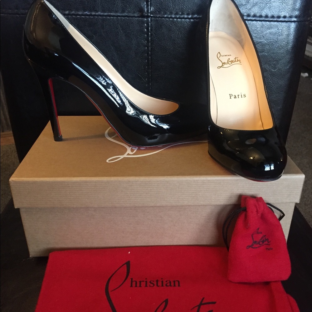 BRAND NEW Christian Louboutin Black Leather Heels